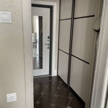 Продается 1-комнатная квартира, 33 м²