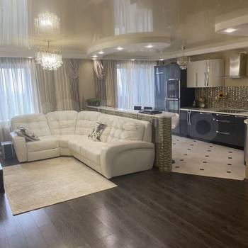 Сдается Многокомнатная квартира, 90 м²