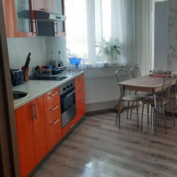 Сдается 1-комнатная квартира, 40 м²