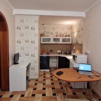 Продается 1-комнатная квартира, 38 м²