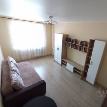 Продается 1-комнатная квартира, 38,6 м²