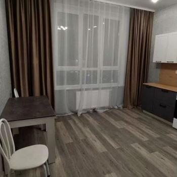 Сдается 1-комнатная квартира, 43 м²