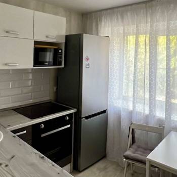 Сдается 2-х комнатная квартира, 43 м²