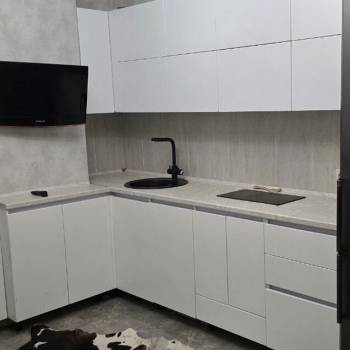 Сдается 1-комнатная квартира, 42,8 м²