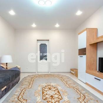 Продается 3-х комнатная квартира, 92 м²