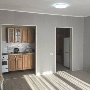 Продается 1-комнатная квартира, 39 м²