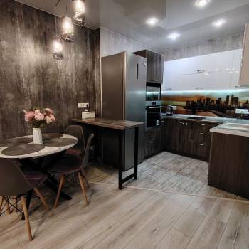 Сдается 1-комнатная квартира, 60 м²