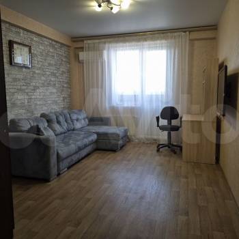 Сдается 1-комнатная квартира, 40,1 м²