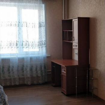 Сдается 2-х комнатная квартира, 76 м²