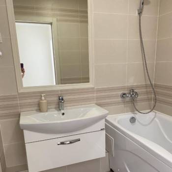 Сдается 1-комнатная квартира, 48 м²