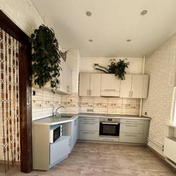 Продается Многокомнатная квартира, 86,4 м²