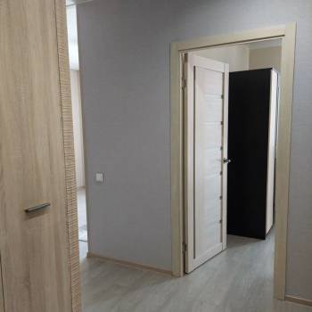 Продается 1-комнатная квартира, 40 м²