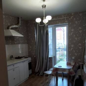 Сдается 1-комнатная квартира, 43 м²