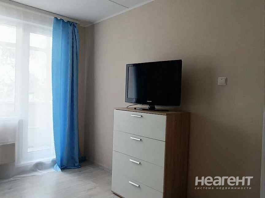 Сдам 1-комнатную квартиру, ул. Курганская, лично