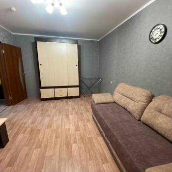 Сдается 1-комнатная квартира, 32 м²