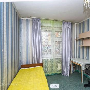 Продается Многокомнатная квартира, 77 м²