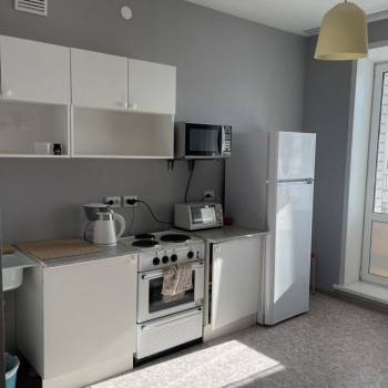 Сдается 1-комнатная квартира, 46 м²