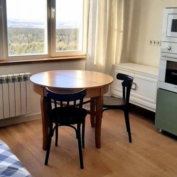 Сдается 1-комнатная квартира, 49 м²