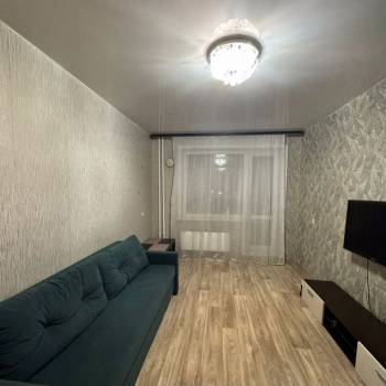 Сдается 1-комнатная квартира, 38 м²