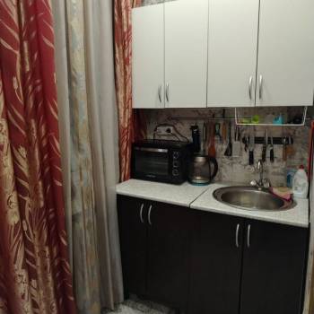 Продается 1-комнатная квартира, 18 м²