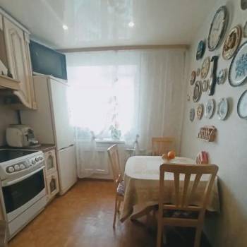 Продается 3-х комнатная квартира, 60 м²