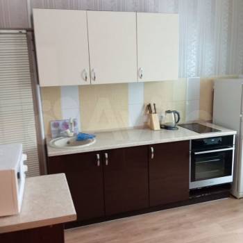 Сдается 1-комнатная квартира, 41 м²