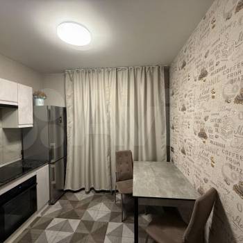 Сдается 1-комнатная квартира, 36,9 м²