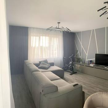 Продается 3-х комнатная квартира, 86,6 м²