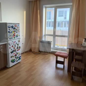 Сдается 1-комнатная квартира, 41,9 м²