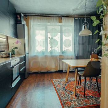 Продается Многокомнатная квартира, 86 м²