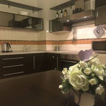 Продается 1-комнатная квартира, 48 м²