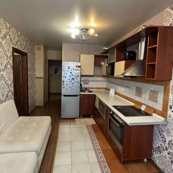 Сдается 1-комнатная квартира, 42 м²