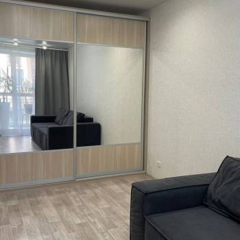 Продается 1-комнатная квартира, 38,6 м²