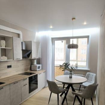 Сдается 2-х комнатная квартира, 74 м²