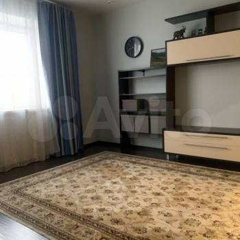 Сдается 1-комнатная квартира, 51 м²