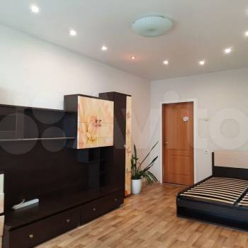 Сдается 1-комнатная квартира, 47 м²