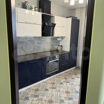 Сдается 2-х комнатная квартира, 62 м²