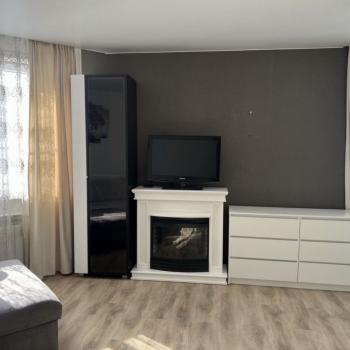 Сдается 1-комнатная квартира, 46 м²