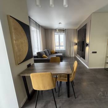 Сдается 1-комнатная квартира, 37 м²