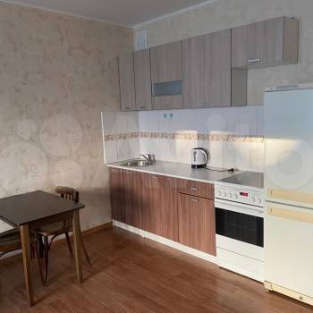 Сдается 1-комнатная квартира, 32,4 м²