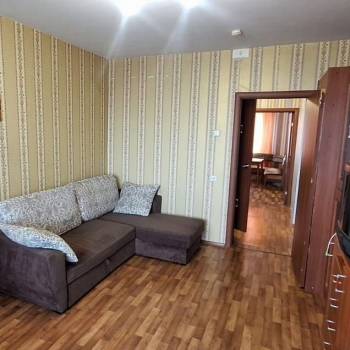 Сдается 1-комнатная квартира, 42 м²