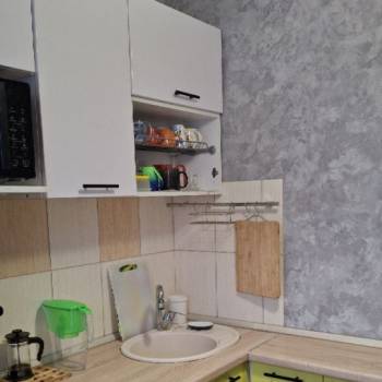 Продается 1-комнатная квартира, 29,7 м²