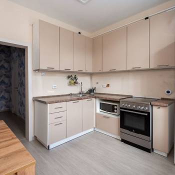 Продается Многокомнатная квартира, 85,6 м²