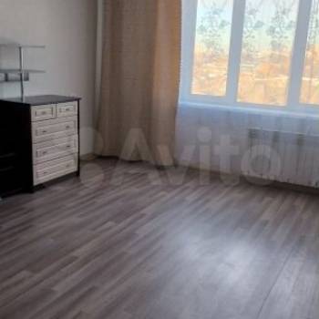 Сдается 1-комнатная квартира, 58,8 м²