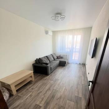 Сдается 1-комнатная квартира, 47 м²