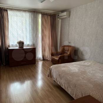 Сдается 1-комнатная квартира, 36 м²