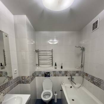 Продается 1-комнатная квартира, 30 м²