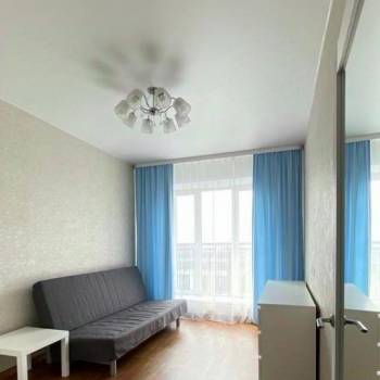 Продается 1-комнатная квартира, 36 м²