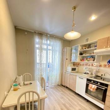 Продается 1-комнатная квартира, 36,2 м²