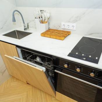 Продается 1-комнатная квартира, 43,8 м²